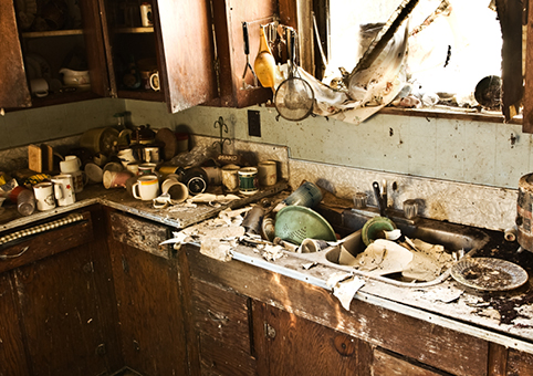 Unclean kitchen