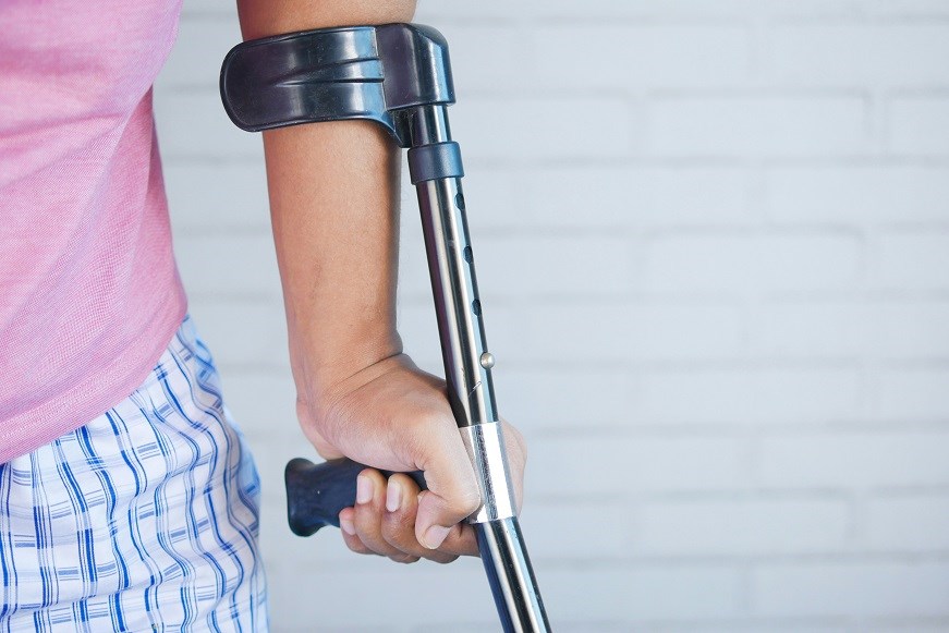 Hand and arm gripping crutches